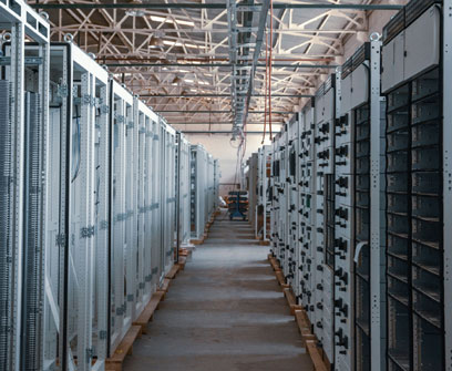 Exploring the Booming Data Center Market in the UK